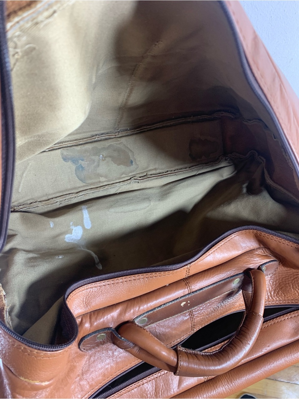 Vintage 70s Bugatti sports travel weekender Unisex leather bag - Picture 11 of 13
